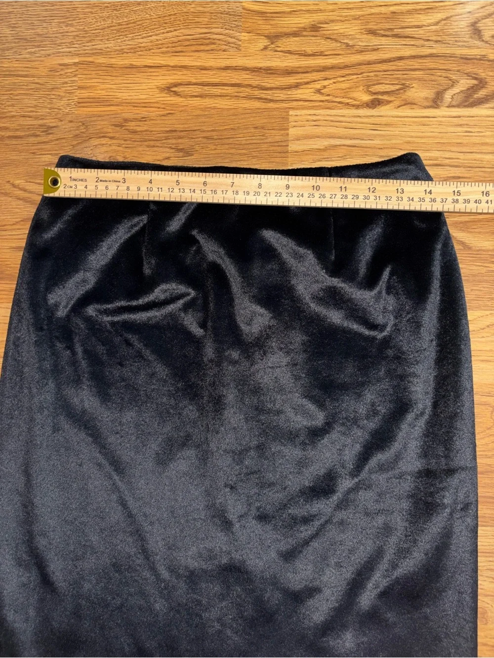 Express World Brand Soft Black Velvet Pencil Skirt Juniors Size 5/6 Vintage Y2K